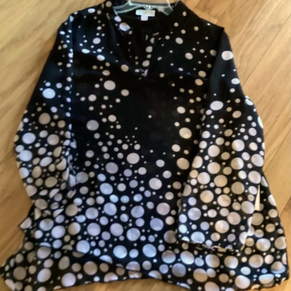 Made by Scapa, stunning black/ white bubbles print 100% polyester tunic - Picture 1 of 7